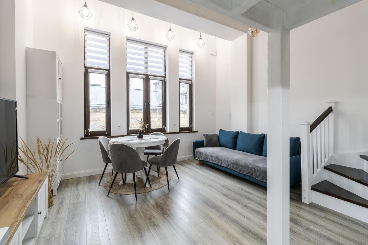 Inshiapartments On Slovatskoho Str Lvov Exteriér fotografie