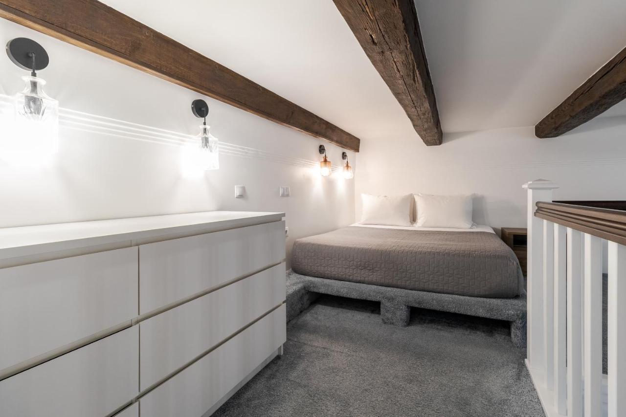 Inshiapartments On Slovatskoho Str Lvov Exteriér fotografie